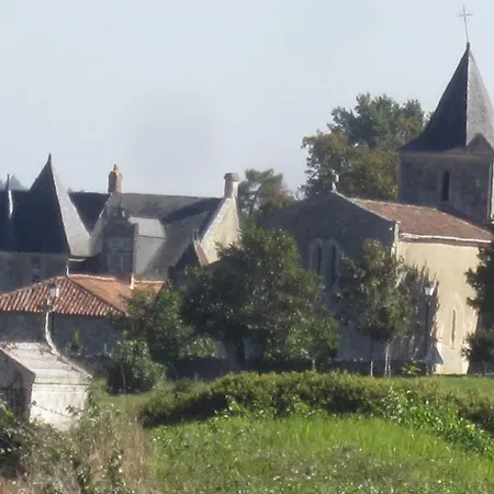 Bed & Breakfast Alouette Nanteuil-en-Vallée