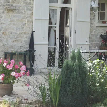 Bed & Breakfast Alouette Nanteuil-en-Vallée